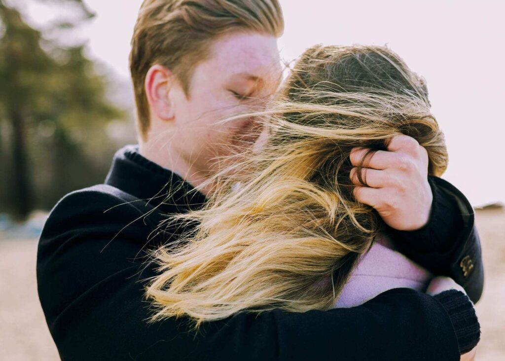 How to Turn a HookUp Into a Relationship? » GoDates