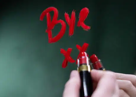 let go of your ex and move on