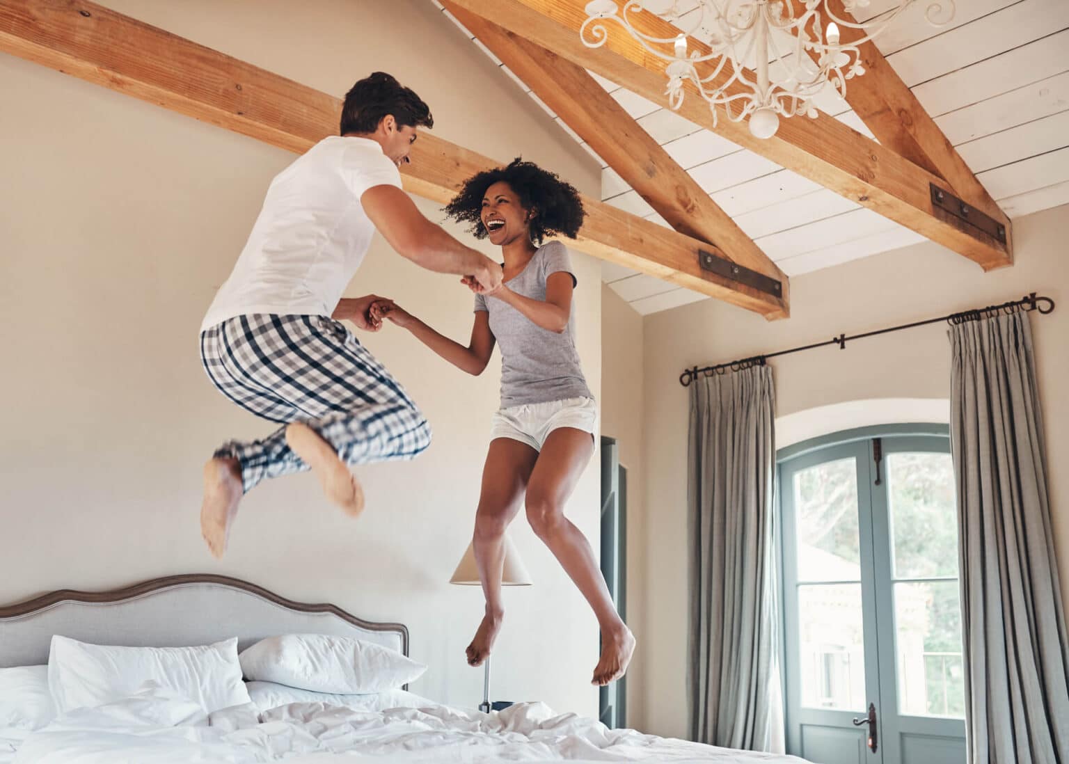 139 Fun Things to Do With Your Girlfriend » GoDates