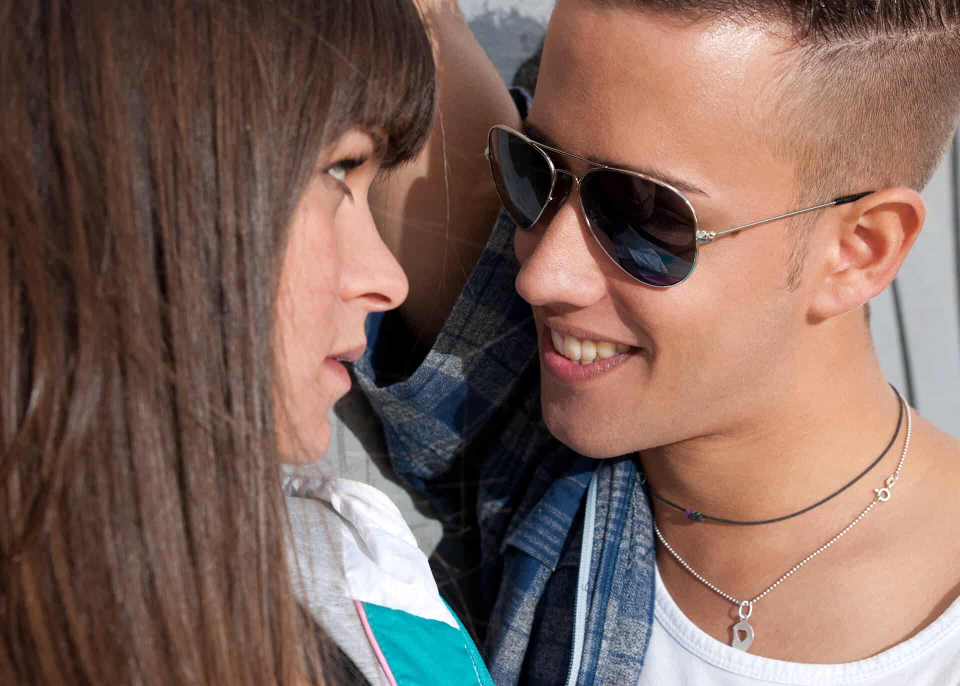 17 Signs He Only Wants You For Your Body » GoDates